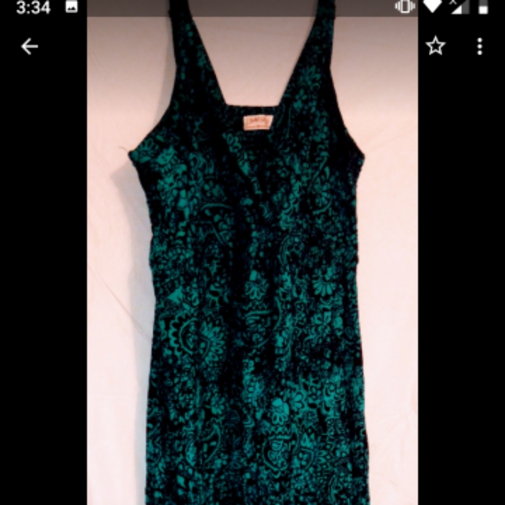 50 Plus Sized Dresses - Picture 3 of 16